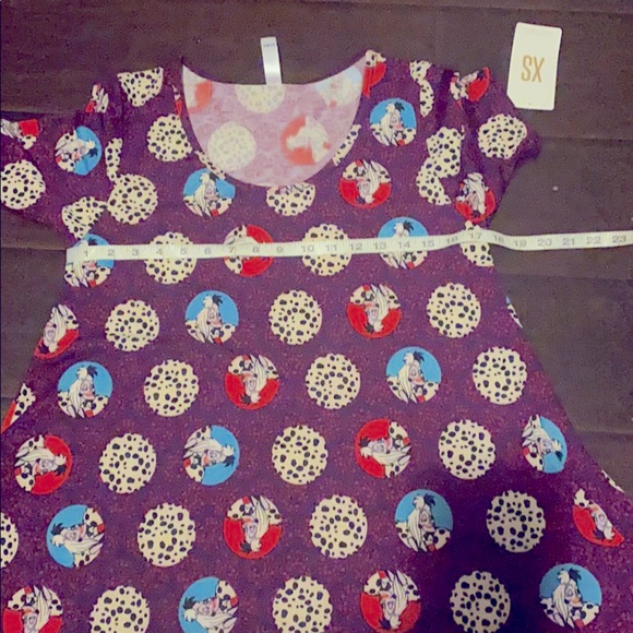 Disney Perfect T Lularoe XS NWT Cruella de Vil - Picture 7 of 7